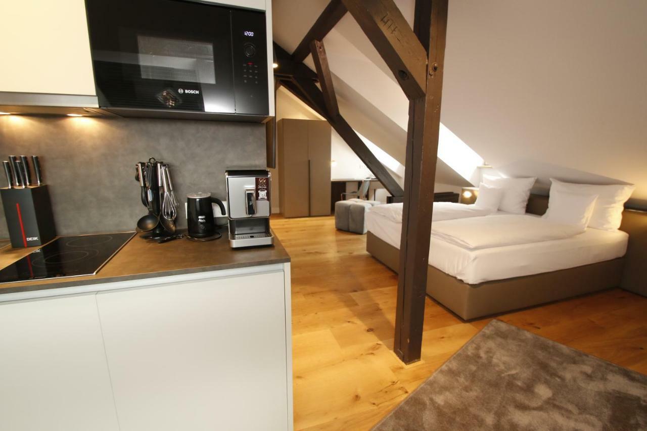 לנדאו אין דר פאלץ Amelie No 1 Hotel & Appartements מראה חיצוני תמונה